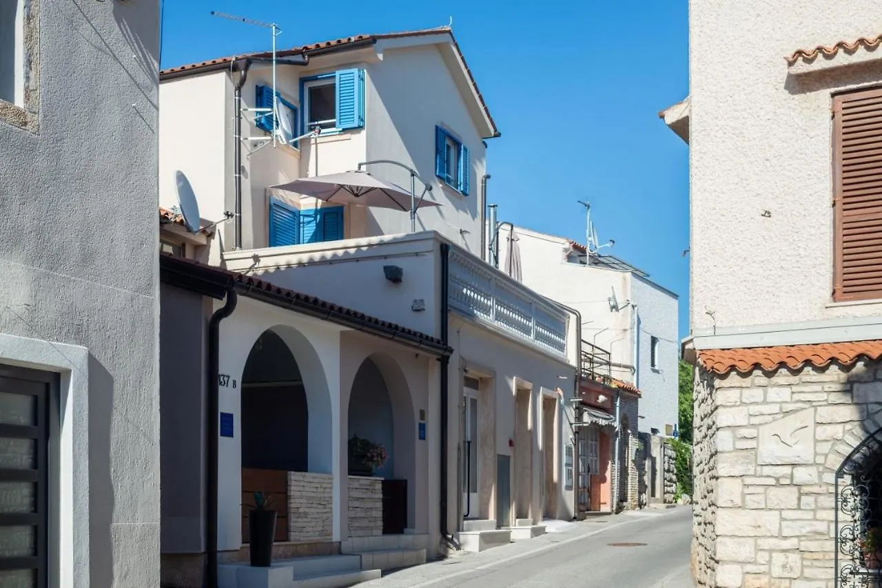 Medulin Center Apartments 0*,  Kroatië