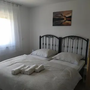  Apartment Filipovic